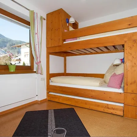 Apart - Margit Aschau Im Zillertal